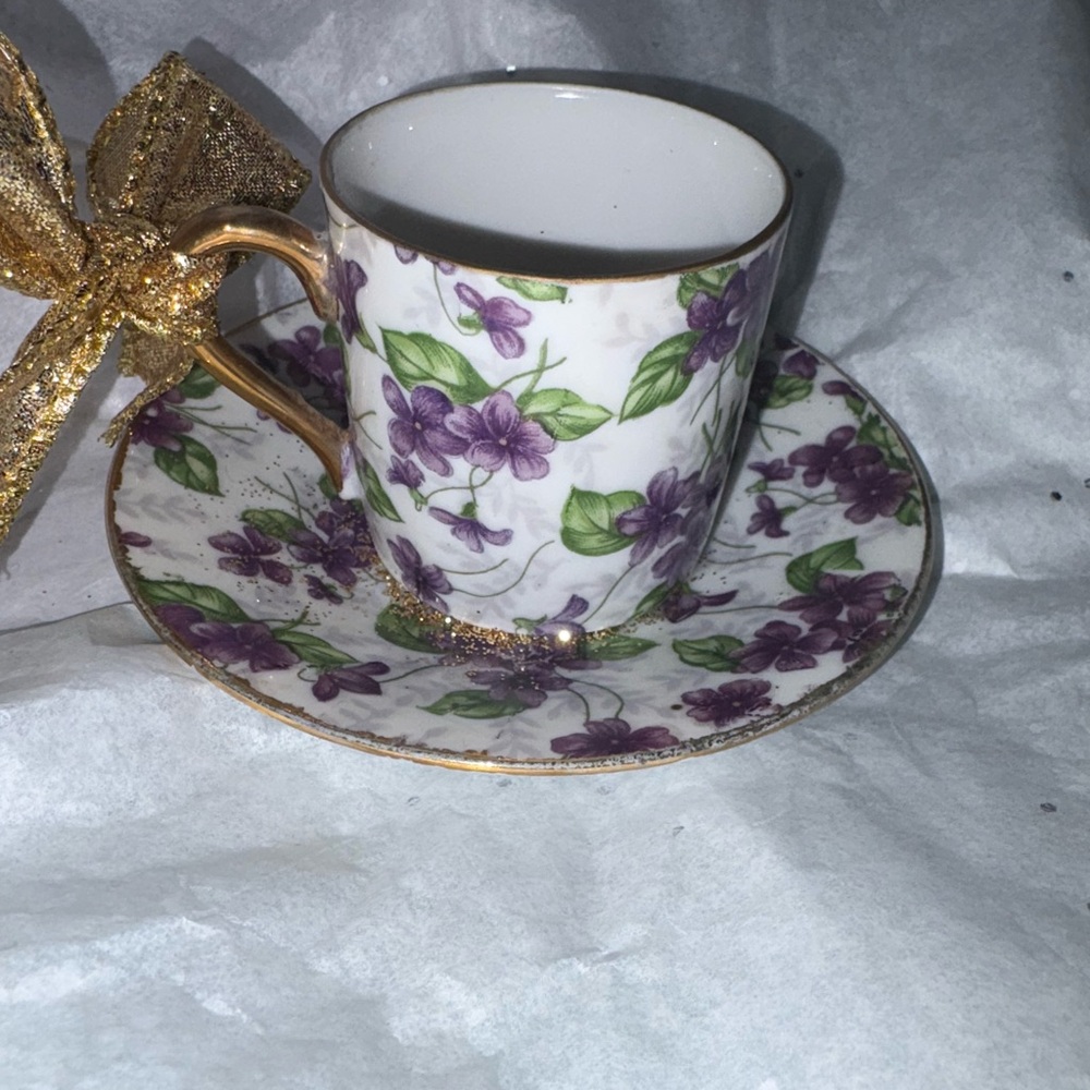 Vintage mini teacup ornament purple & white floral design with gold trim